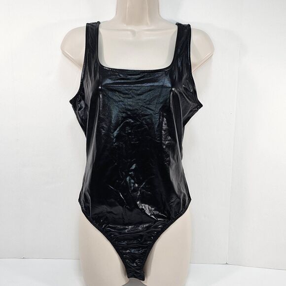 Fashion Nova Model Status Metallic Bodysuit - Black Size L - New With Tags - Picture 1 of 8